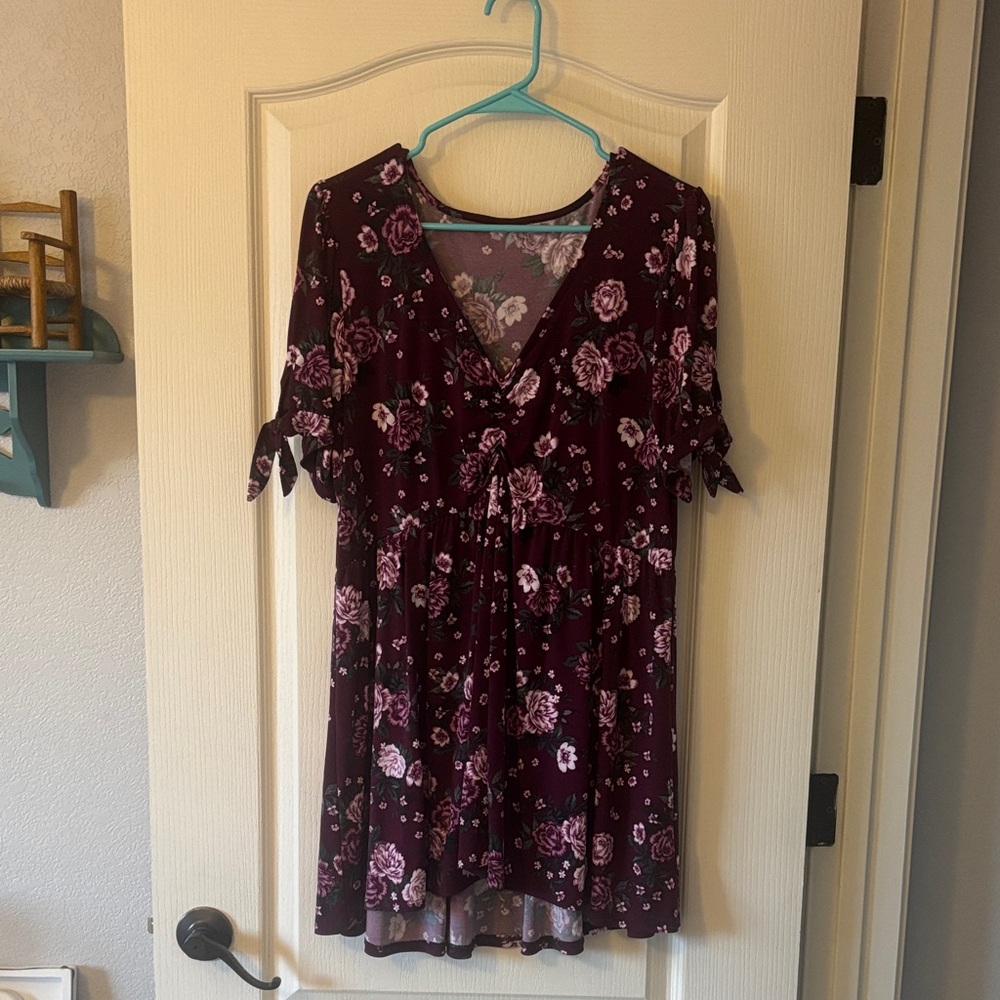 Floral Burgundy Women's Top